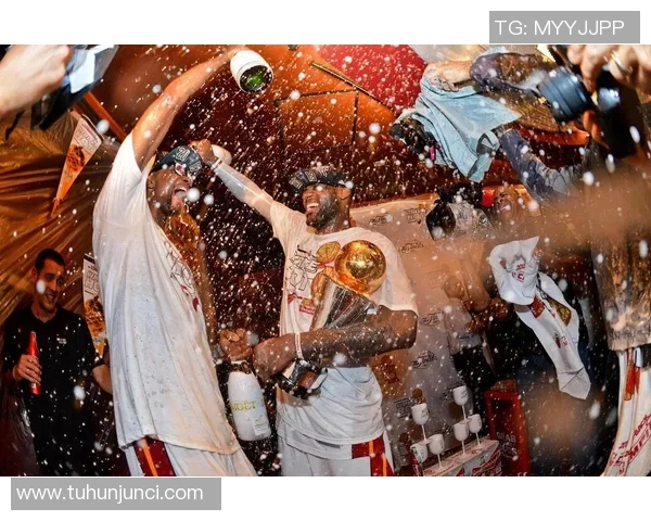 詹姆斯：从篮球场到商业巨头的传奇旅程与未来展望