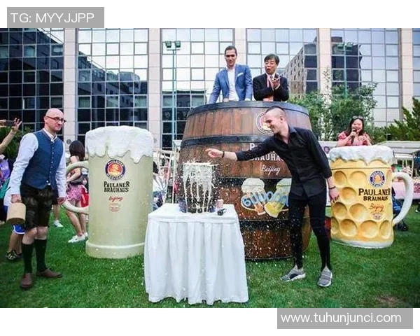 在啤酒屋畅享足球直播的激情与欢愉体验 在啤酒屋畅享足球直播的激情与欢愉体验