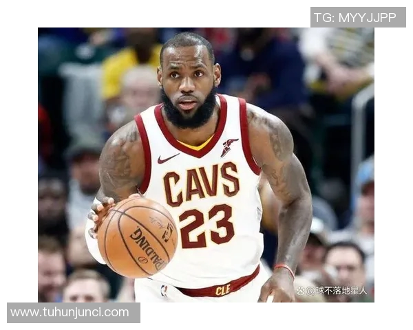 詹姆斯创历史新纪录成为首位四万分一万板一万助球员