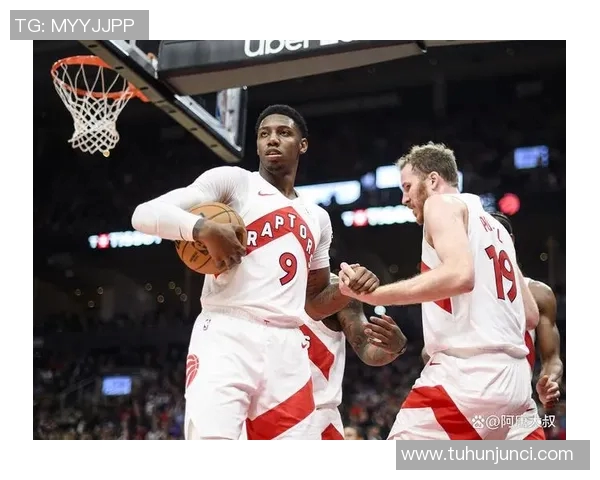2018年NBA季后赛骑士与猛龙第三场激战回顾与精彩瞬间分析