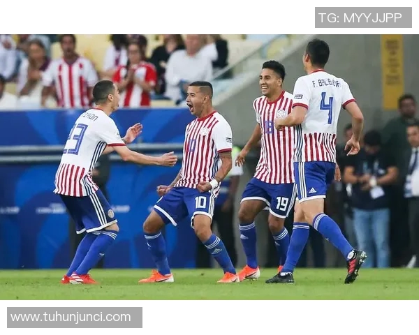 巴拉圭与新西兰上半场精彩对决回顾与分析