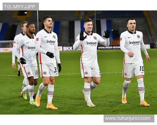 沃尔夫斯堡主场不敌法兰克福，双方握手言和达成一场和局