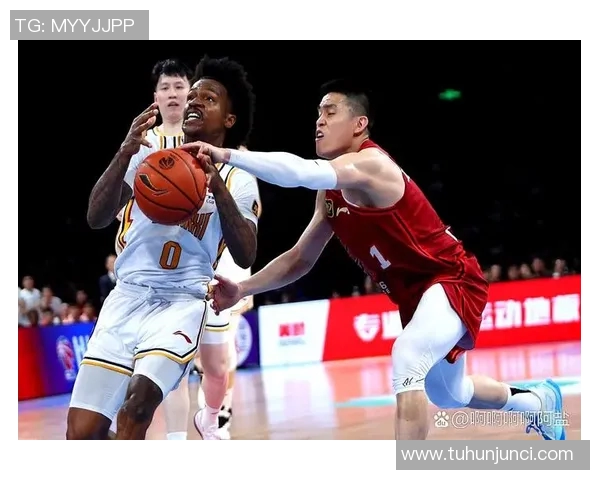 山西汾酒球员表现出色，助力球队夺得胜利