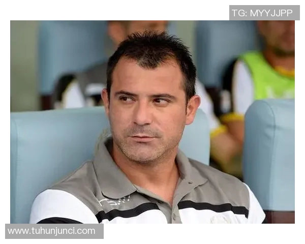 斯坦科维奇的传奇旅程与足球世界的深远影响解析